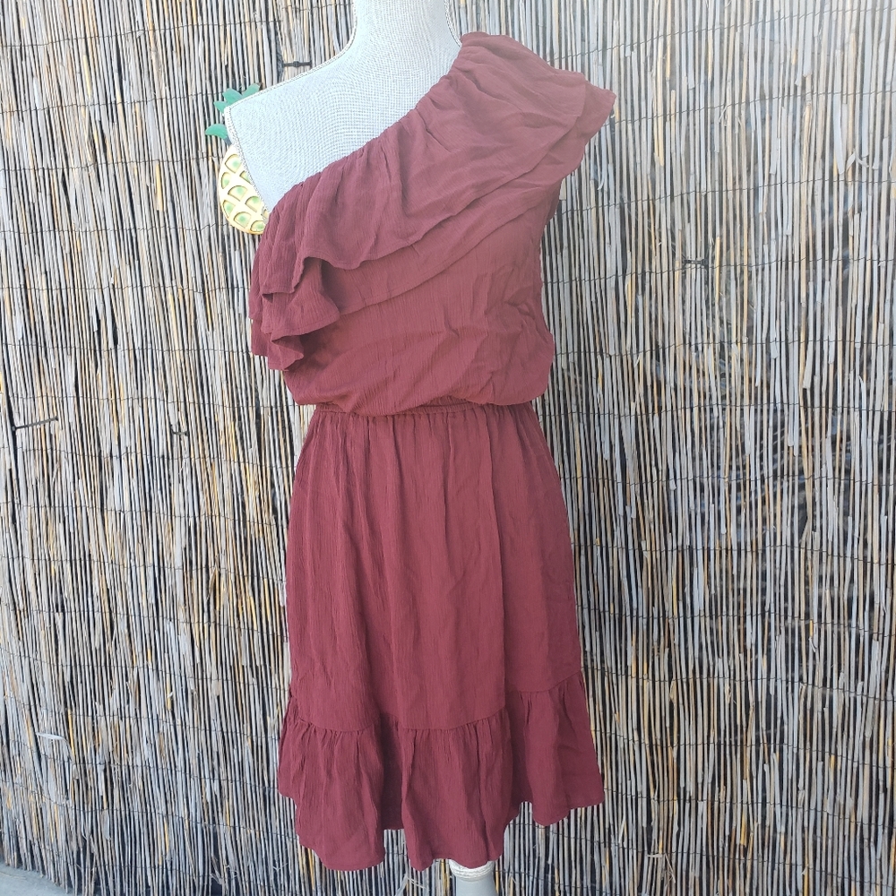 Mossimo one shoulder ruffle layered dress